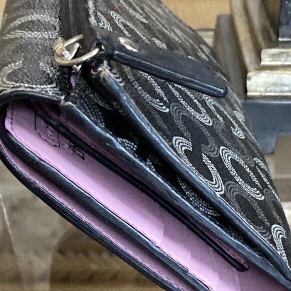 Coach Black and Gray Patterned Wallet - Picture 3 of 7